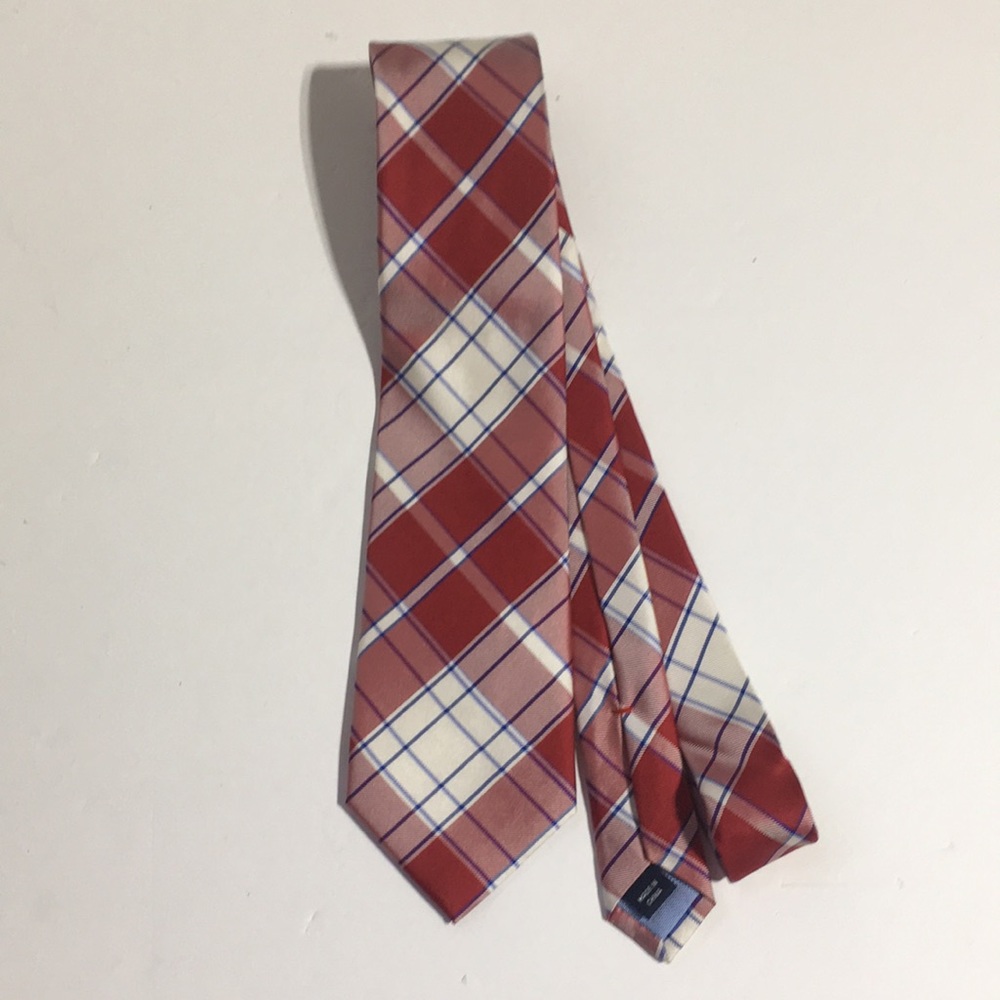 Tommy Hilfinger silk tie